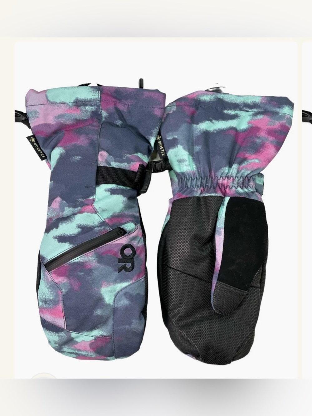 Outdoor Research
Revolution GORE-TEX Mitts in Calcite Camo Sz S